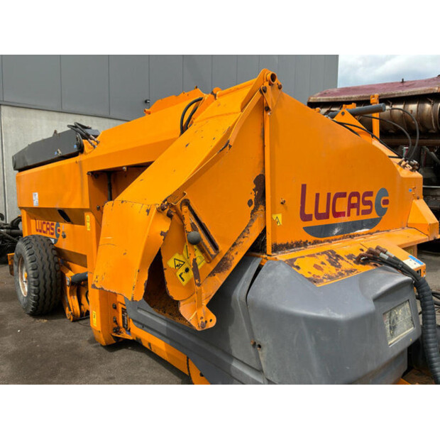 2017 lucas G Castor+80G-47763009