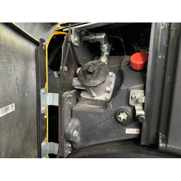 2022 New Holland W50C-47763117