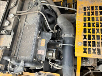 2017-komatsu-hb365lc-3-1461897-47763337