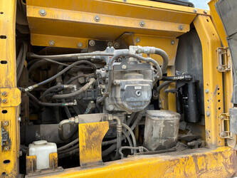 2017-komatsu-hb365lc-3-1461897-47763344