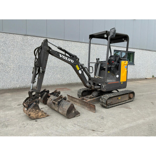 2021 Volvo ECR18E-47763368