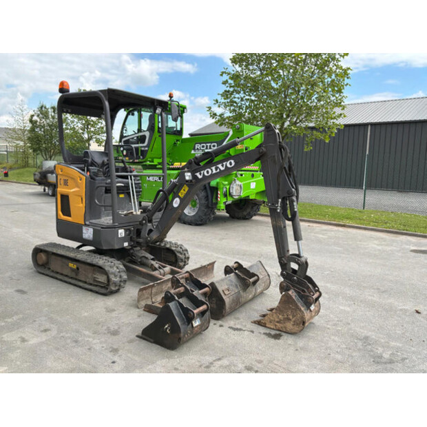 2021 Volvo ECR18E-47763369