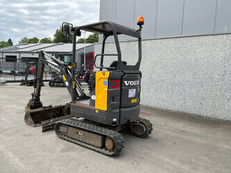 2021-volvo-ecr18e-47763370