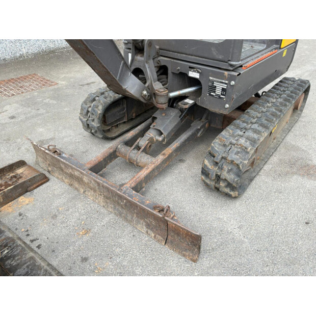2021 Volvo ECR18E-47763379