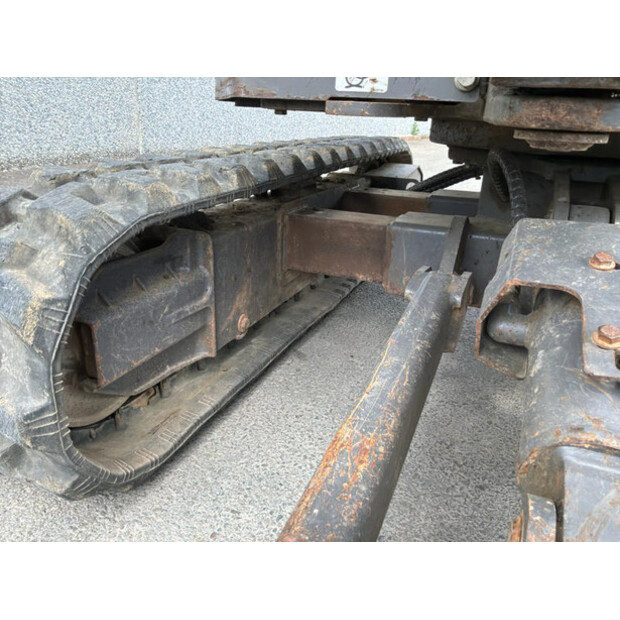 2021 Volvo ECR18E-47763381