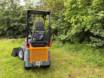2023-giant-g1200-47763426