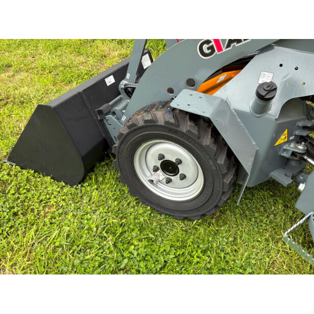 2023 GiANT G1200-47763431