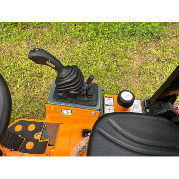 2023 GiANT G1200-47763442