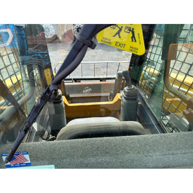 2018 جهل RT165-47763479