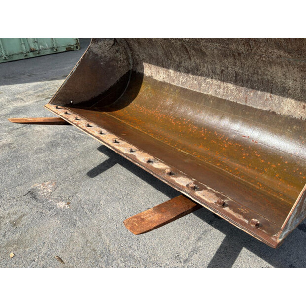 2015 KUBOTA R065-47763743