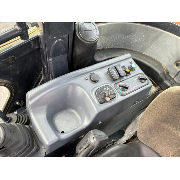 2015 KUBOTA R065-47763764