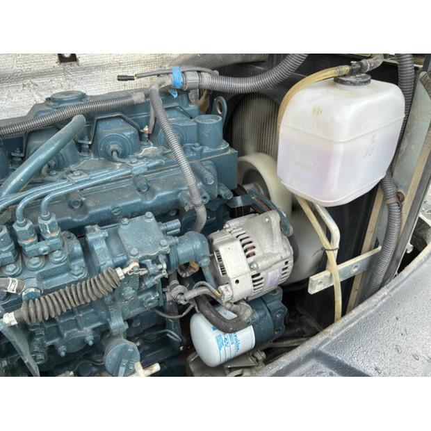2015 KUBOTA R065-47763774