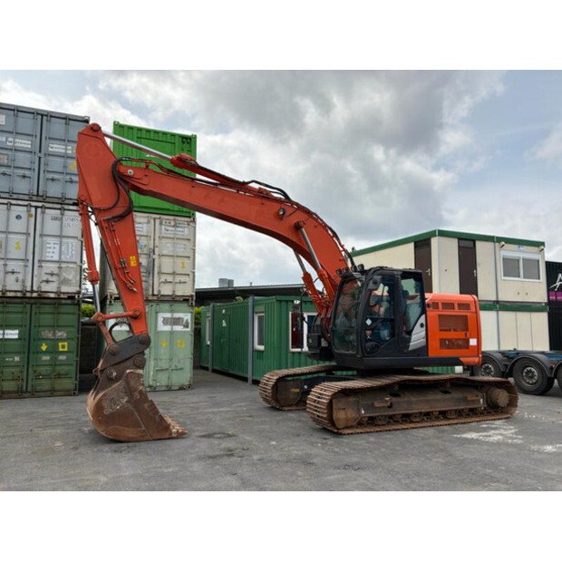 2019 Hitachi ZX225USRLC-6-47763802
