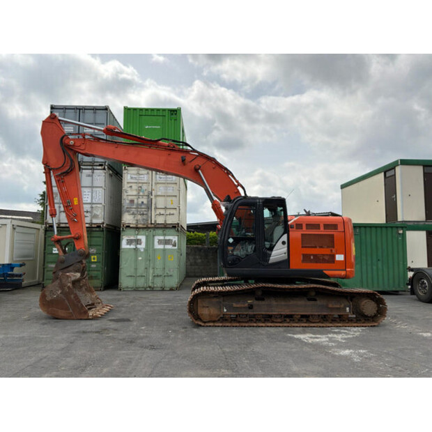 2019 Hitachi ZX225USRLC-6-47763804