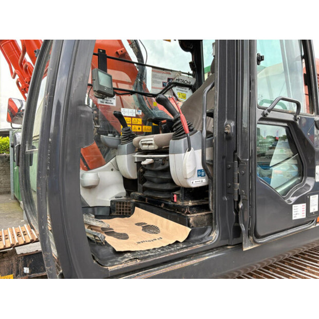 2019 Hitachi ZX225USRLC-6-47763827