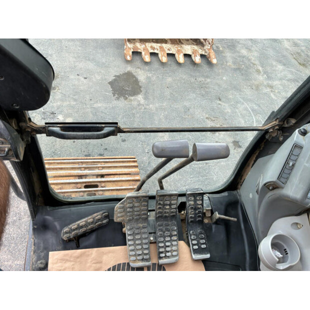 2019 Hitachi ZX225USRLC-6-47763835