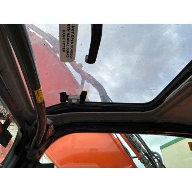 2019 Hitachi ZX225USRLC-6-47763836