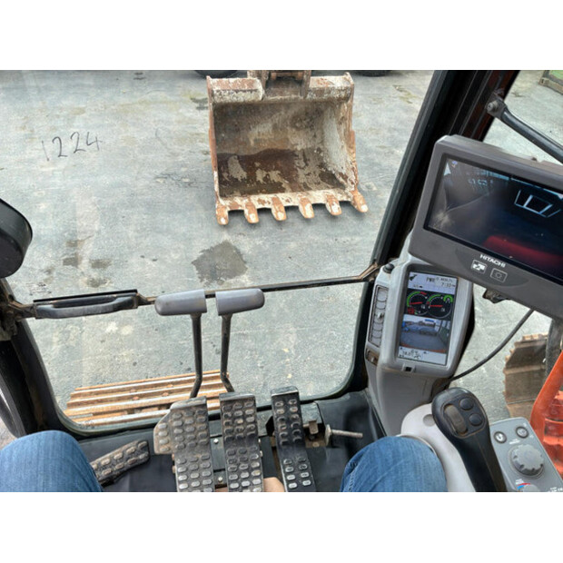 2019 Hitachi ZX225USRLC-6-47763839