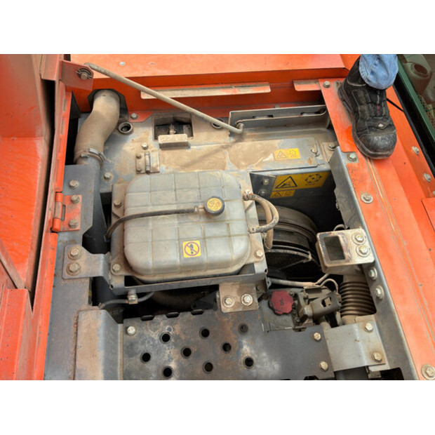 2019 Hitachi ZX225USRLC-6-47763845