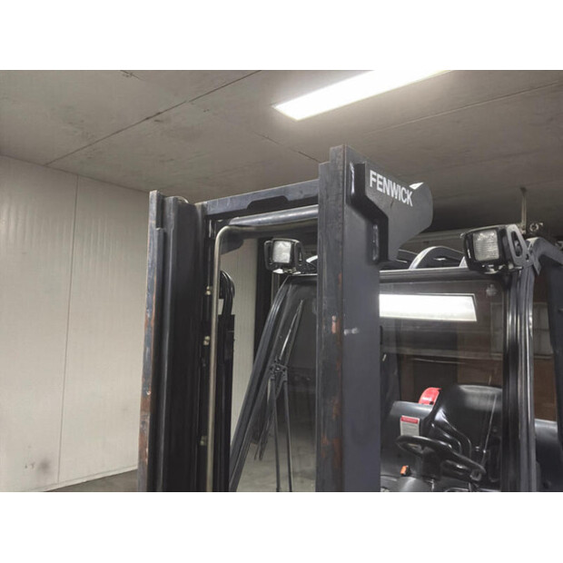 2005 فينويك-لينك H16T-03-47764110