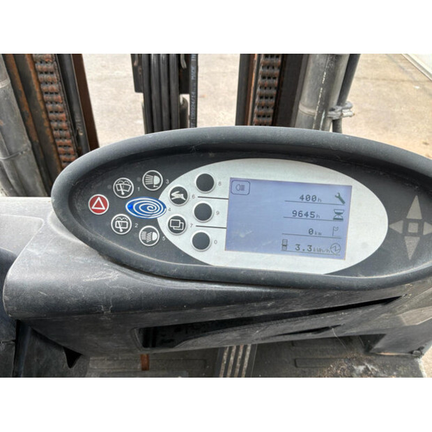 2019 Still RX60-30-47764238