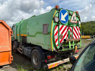 2004-renault-320-dci-47764686
