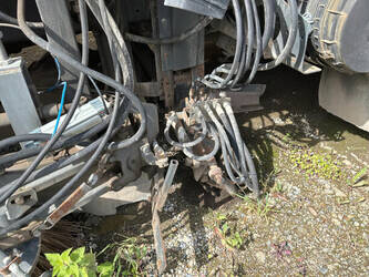 2004-renault-320-dci-47764694