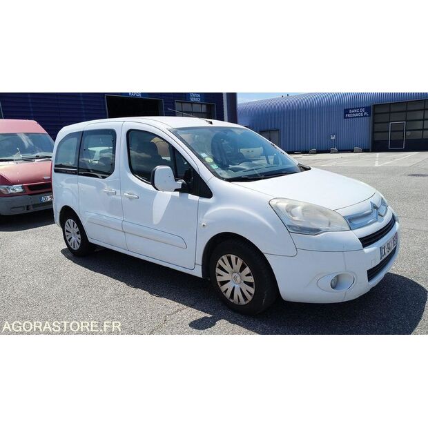 2012 Citroen BERLINGO-47775293