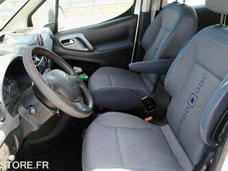 2012-citroen-berlingo-1462018-47775320