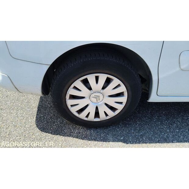 2012 Citroen BERLINGO-47775322