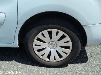 2012-citroen-berlingo-1462018-47775325