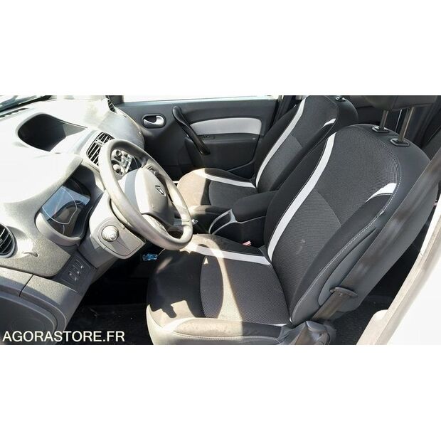 2016 Renault Kangoo-47775377