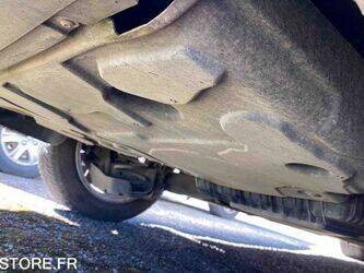 2015-peugeot-308-1462022-47775435