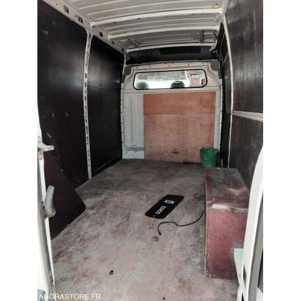 2009 Renault Master-47775578