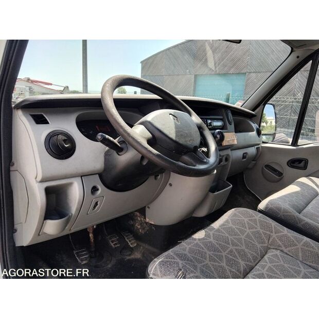 2009 Renault Master-47775582
