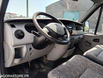 2009-renault-master-1462025-47775582
