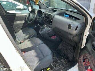 2012-peugeot-partner-1462031-47775754