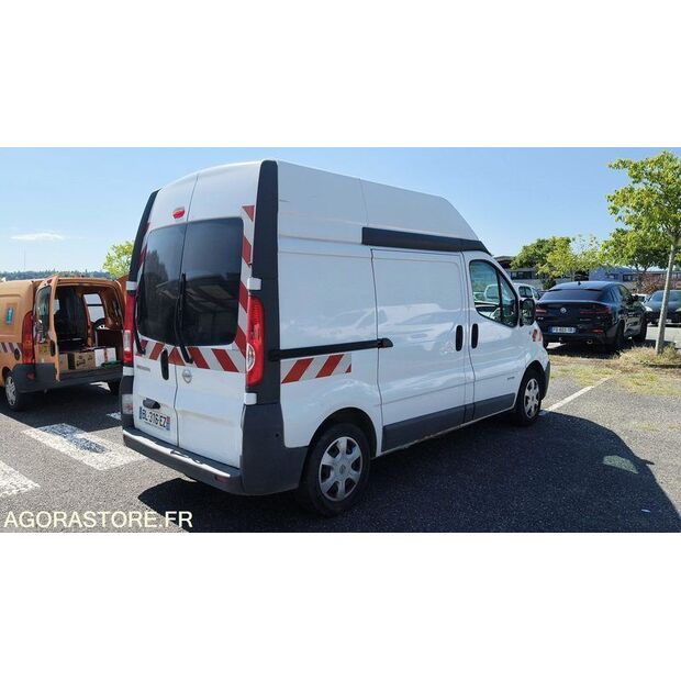 2011 NISSAN Primastar-47776099
