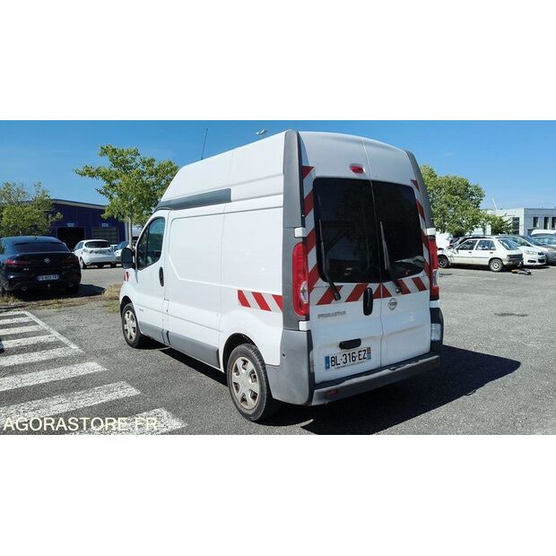 2011 NISSAN Primastar-47776100