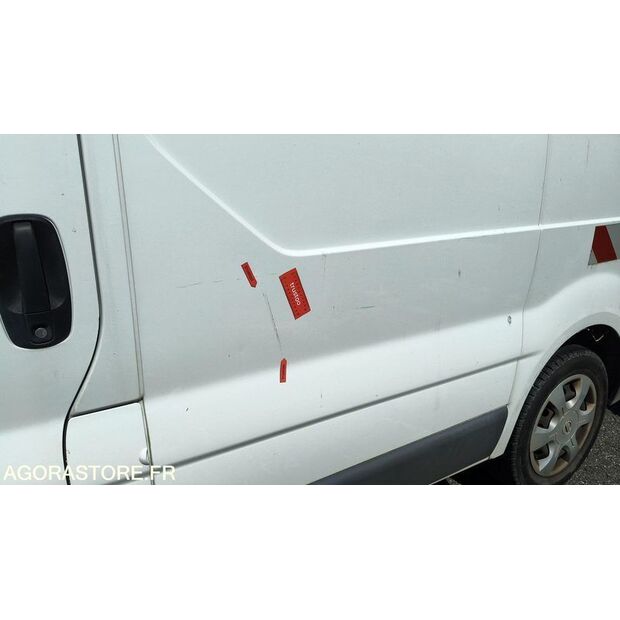 2011 NISSAN Primastar-47776101