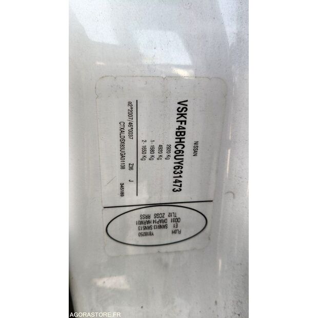 2011 NISSAN Primastar-47776131