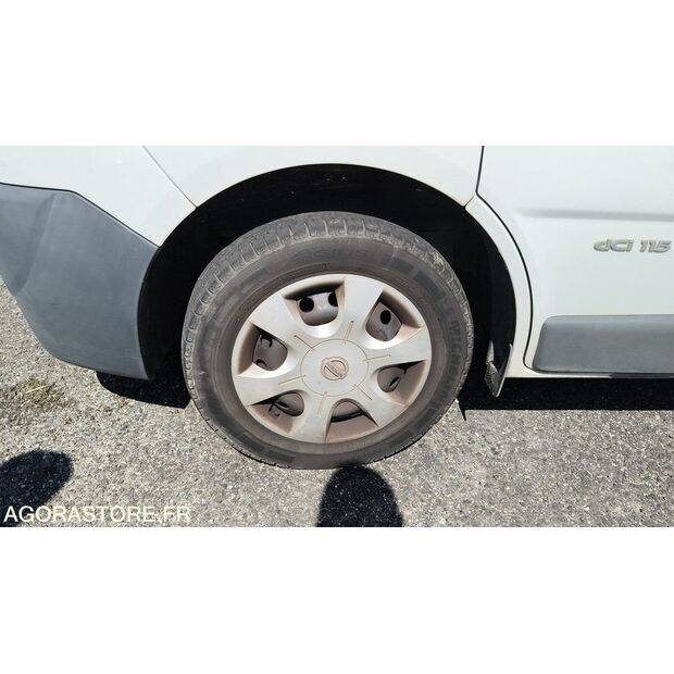 2011 NISSAN Primastar-47776136