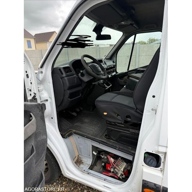 2021 Renault Master RT-47776184
