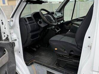 2021-renault-master-rt-1462045-47776184