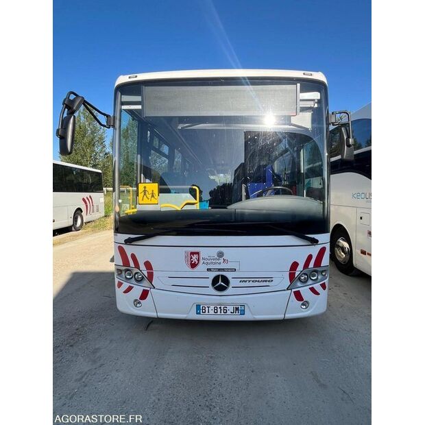 Mercedes-Benz INTOURO-47776254