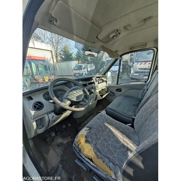 2005 Renault Master-47776430