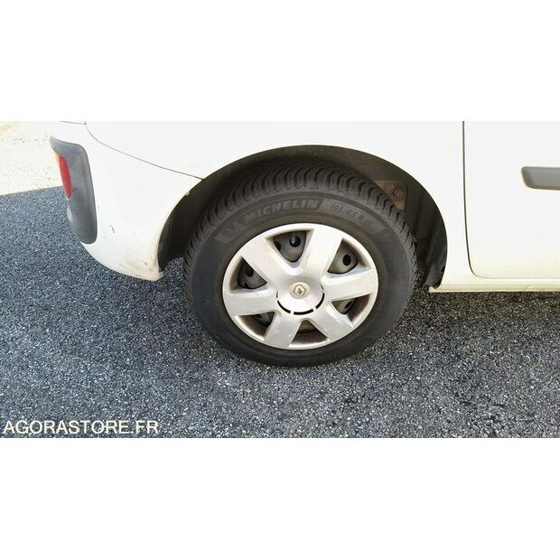 2014 رينو Kangoo-47776604