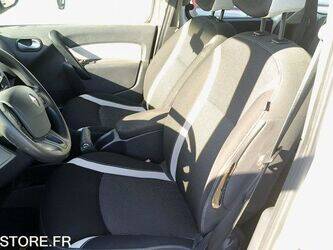 2014-renault-kangoo-1462057-47776605