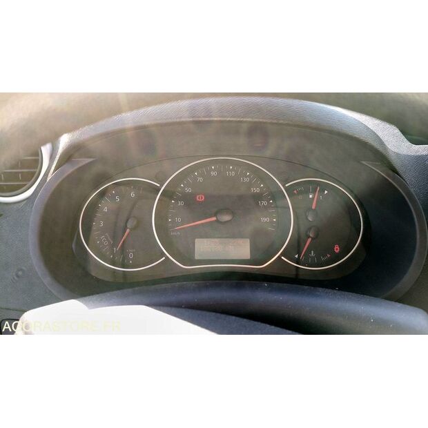 2014 رينو Kangoo-47776619