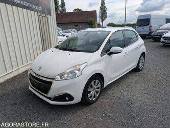2018-peugeot-208-1462058-47776651